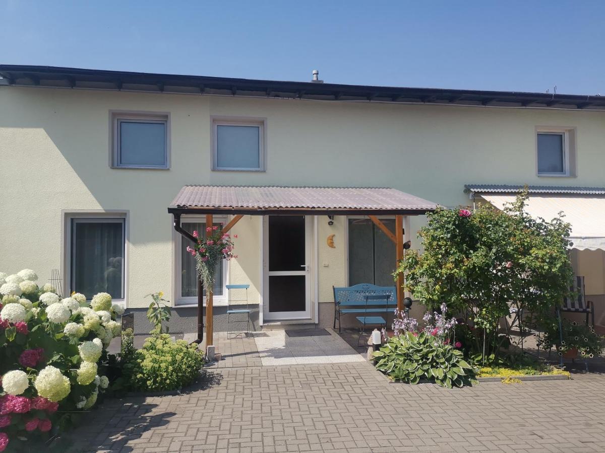 Ferienwohnung Uenglingen 스탕달 외부 사진
